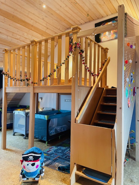 Raum oder Gartenbereich der Kindertagespflege